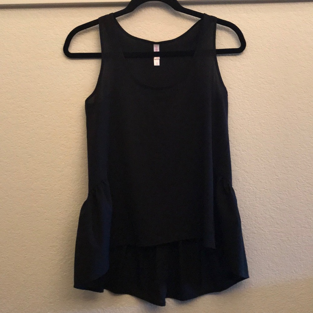 Xhilaration tank top